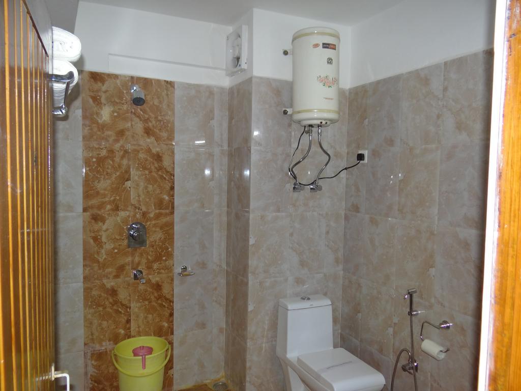 Hotel Natraj Manali Dharamshala Cameră foto