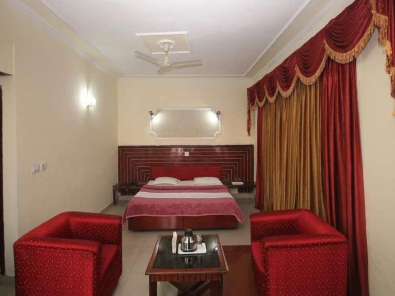 Hotel Natraj Manali Dharamshala Exterior foto